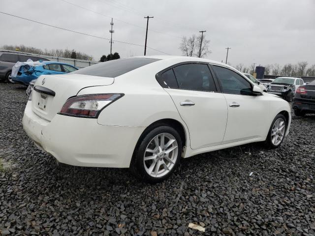 1N4AA5AP0EC445098 - 2014 NISSAN MAXIMA S WHITE photo 3