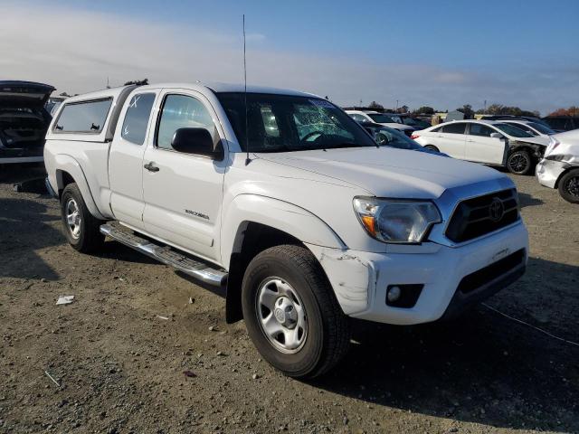 5TFTU4GN0FX071242 - 2015 TOYOTA TACOMA PRERUNNER ACCESS CAB WHITE photo 4