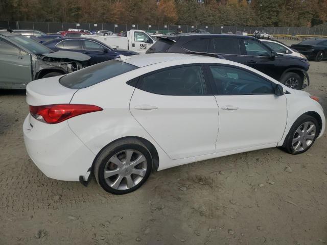 5NPDH4AE1DH423058 - 2013 HYUNDAI ELANTRA GLS WHITE photo 3