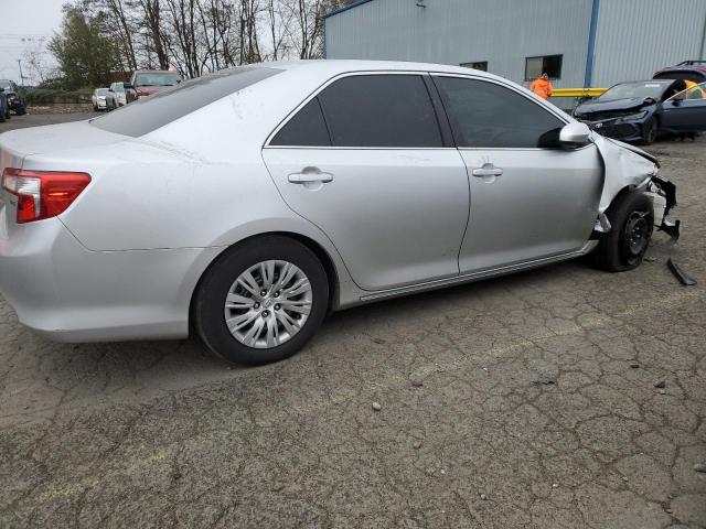4T4BF1FK0ER372588 - 2014 TOYOTA CAMRY L SILVER photo 3
