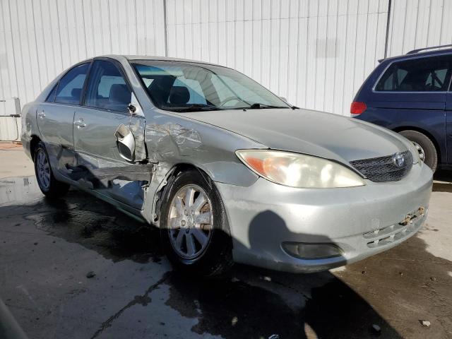 JTDBE32K930235379 - 2003 TOYOTA CAMRY LE SILVER photo 4