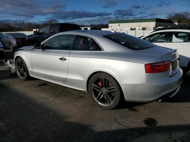 WAURV78T98A039379 - 2008 AUDI S5 QUATTRO SILVER photo 2