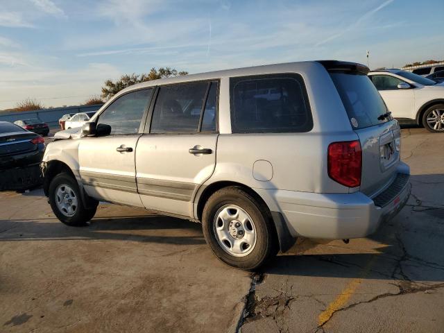 2HKYF18164H562014 - 2004 HONDA PILOT LX SILVER photo 2