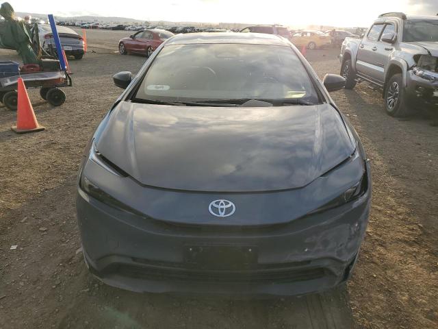 JTDACAAUXP3006951 - 2023 TOYOTA PRIUS LE GRAY photo 5