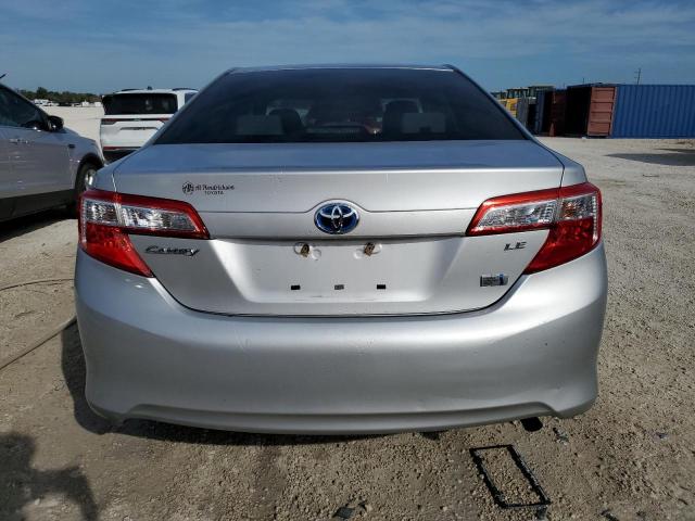 4T1BD1FKXCU019398 - 2012 TOYOTA CAMRY HYBRID SILVER photo 6