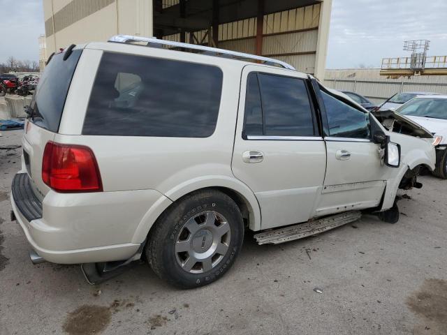 5LMFU28505LJ19482 - 2005 LINCOLN NAVIGATOR WHITE photo 3