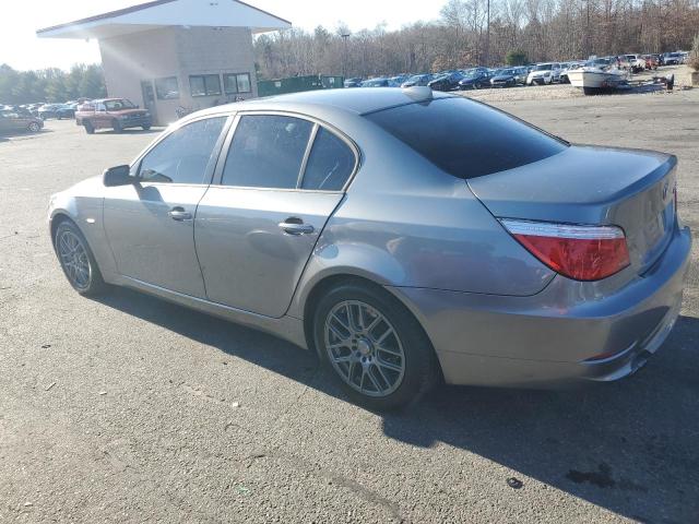 WBANV13568BZ47691 - 2008 BMW 528 XI SILVER photo 2