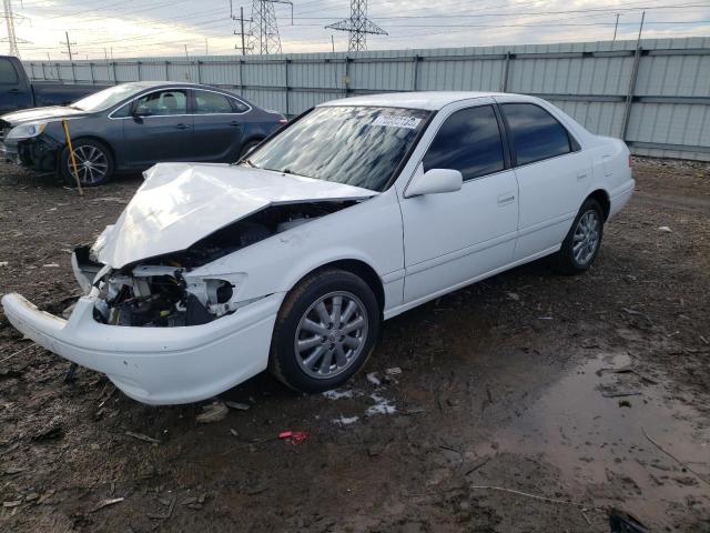 JT2BG22K3Y0470803 - 2000 TOYOTA CAMRY CE WHITE photo 1