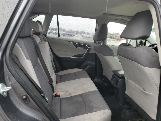 JTMP1RFV4KJ006710 - 2019 TOYOTA RAV4 XLE GRAY photo 10