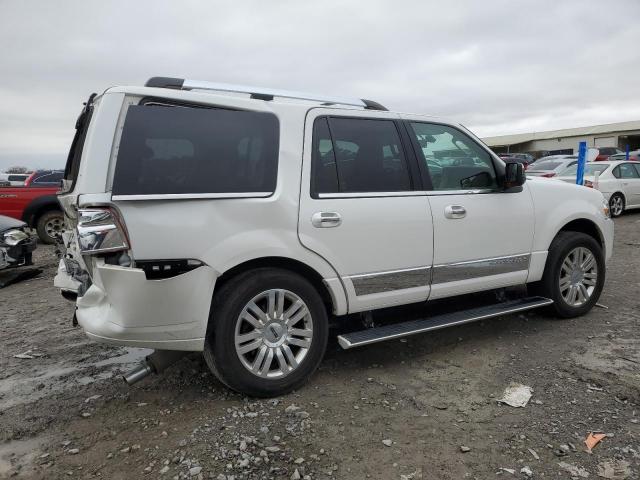 5LMJJ2J51EEL04304 - 2014 LINCOLN NAVIGATOR WHITE photo 3