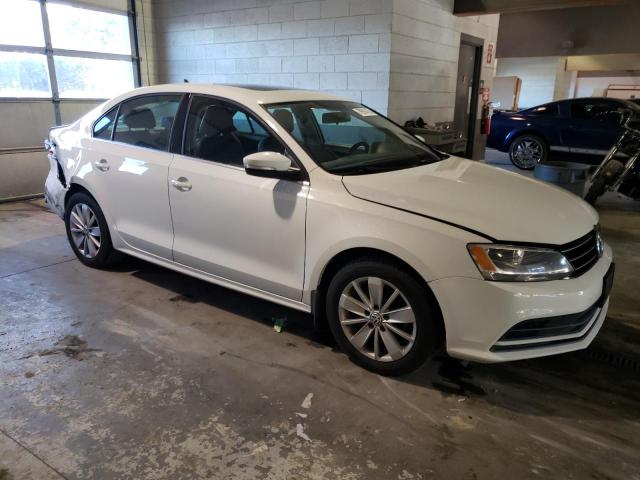 3VWD17AJ9FM256008 - 2015 VOLKSWAGEN JETTA SE WHITE photo 4