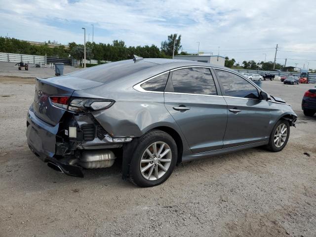 5NPE24AF2JH714503 - 2018 HYUNDAI SONATA SE GRAY photo 3