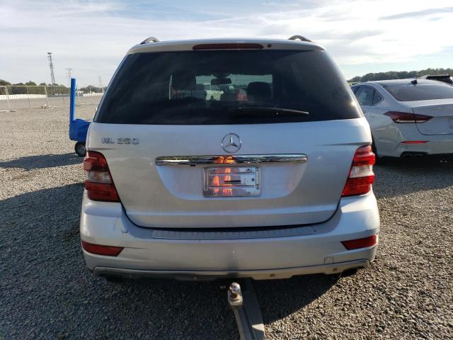 4JGBB5GB3AA593531 - 2010 MERCEDES-BENZ ML 350 SILVER photo 6