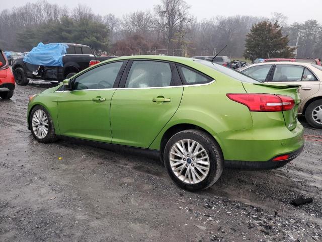 1FADP3J24JL252838 - 2018 FORD FOCUS TITANIUM GREEN photo 2