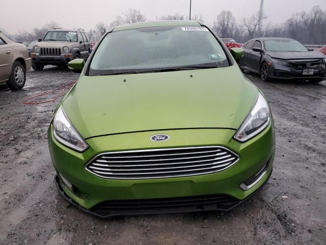 1FADP3J24JL252838 - 2018 FORD FOCUS TITANIUM GREEN photo 5