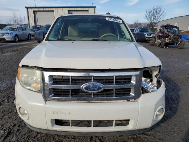 1FMCU9D70BKA03528 - 2011 FORD ESCAPE XLT WHITE photo 5