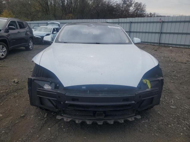 5YJSA1E25GF129885 - 2016 TESLA MODEL S WHITE photo 5