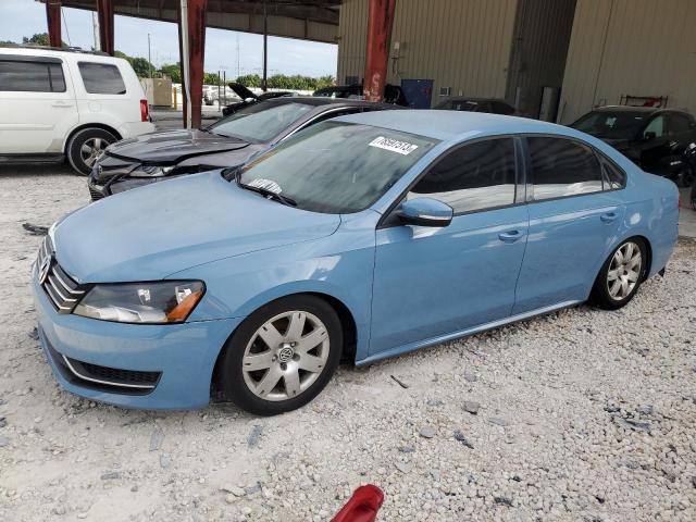 1VWAS7A32EC055682 - 2014 VOLKSWAGEN PASSAT S BLUE photo 1