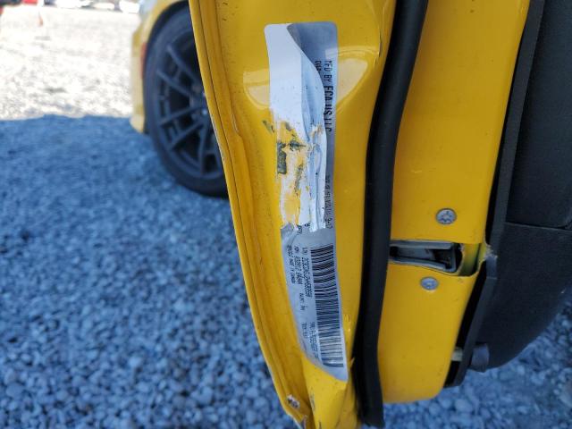 2C3CDXGJ2HH589590 - 2017 DODGE CHARGER R/T 392 YELLOW photo 12