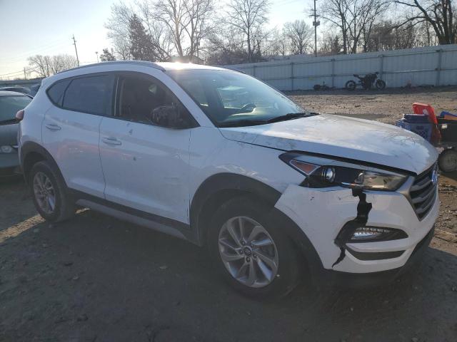 KM8J3CA43JU684739 - 2018 HYUNDAI TUCSON SEL WHITE photo 4