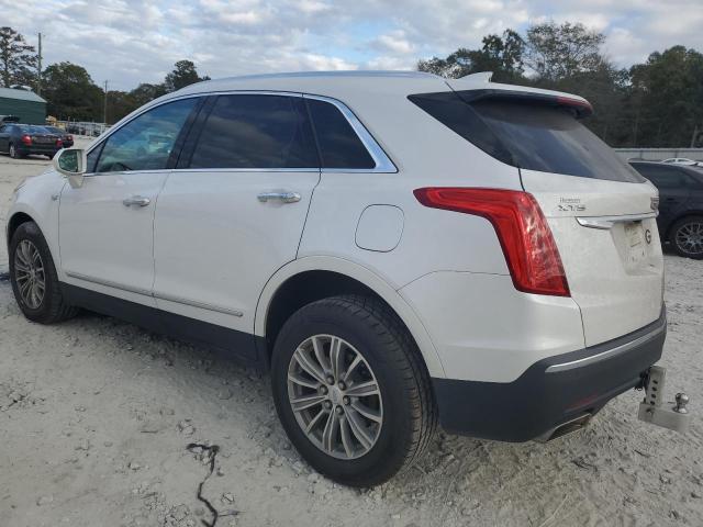 1GYKNBRS1HZ102600 - 2017 CADILLAC XT5 LUXURY WHITE photo 2