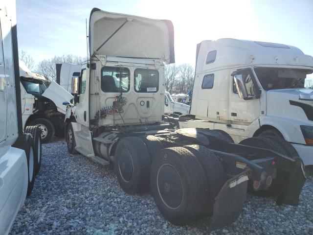 3AKJGEFG2JDJY0648 - 2018 FREIGHTLINER CASCADIA 1 WHITE photo 3