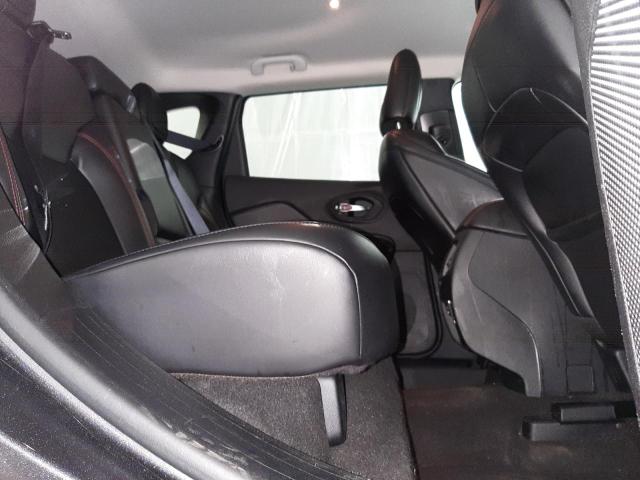 1C4PJMBX8LD652150 - 2020 JEEP CHEROKEE TRAILHAWK GRAY photo 11