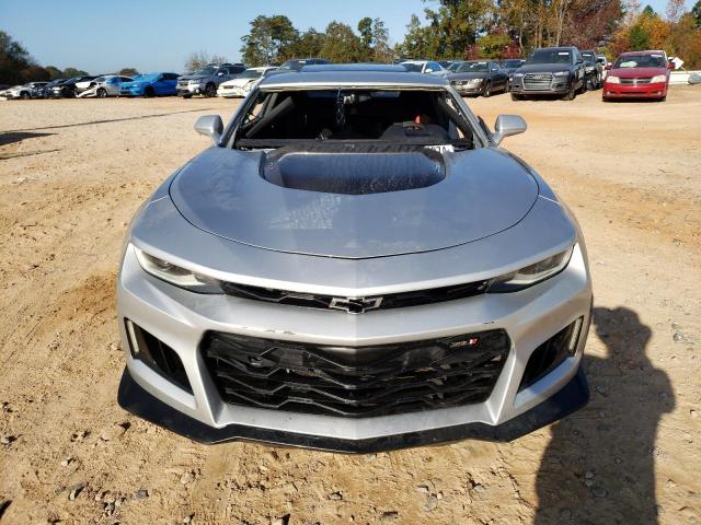 1G1FK1R62J0158884 - 2018 CHEVROLET CAMARO ZL1 SILVER photo 5