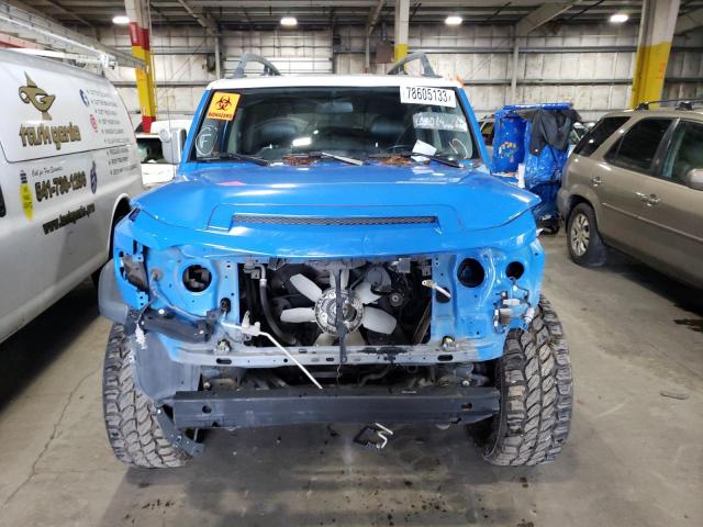 JTEBU11F470004287 - 2007 TOYOTA FJ CRUISER BLUE photo 5