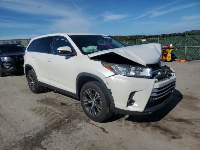 5TDZZRFH8KS324750 - 2019 TOYOTA HIGHLANDER LE WHITE photo 4