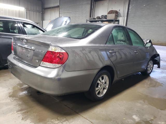 4T1BF30KX5U620652 - 2005 TOYOTA CAMRY LE GRAY photo 3