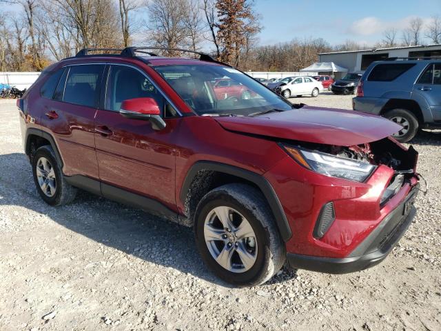 2T3W1RFV7NW228353 - 2022 TOYOTA RAV4 XLE MAROON photo 4