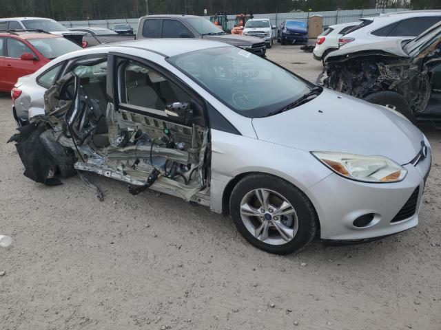 1FADP3F26EL373367 - 2014 FORD FOCUS SE SILVER photo 4