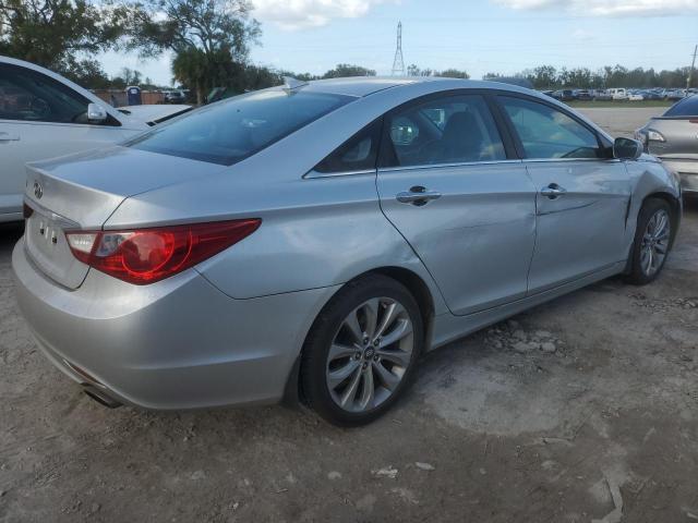 5NPEC4AC9DH534345 - 2013 HYUNDAI SONATA SE SILVER photo 3