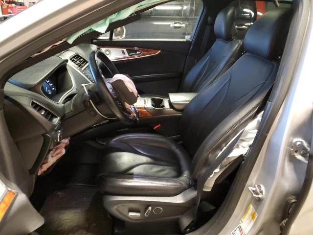 2LMPJ8LR0HBL24709 - 2017 LINCOLN MKX RESERVE SILVER photo 7