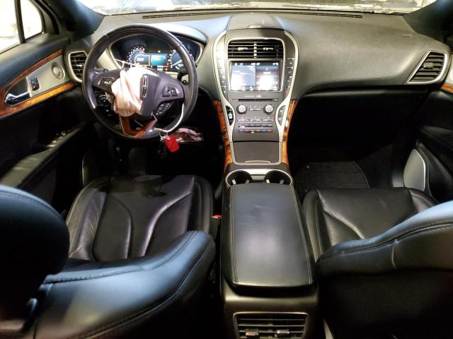 2LMPJ8LR0HBL24709 - 2017 LINCOLN MKX RESERVE SILVER photo 8