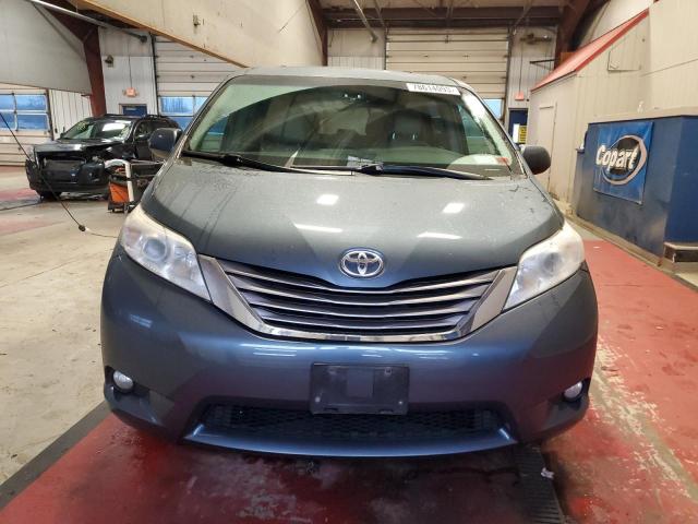 5TDYK3DC6FS576989 - 2015 TOYOTA SIENNA XLE BLUE photo 5