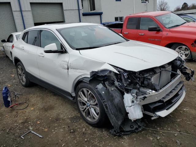 WBXYJ1C08L5P85539 - 2020 BMW X2 XDRIVE28I WHITE photo 4