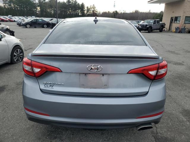 5NPE24AF6FH009999 - 2015 HYUNDAI SONATA SE SILVER photo 6