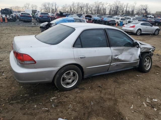 1HGCG665X2A020740 - 2002 HONDA ACCORD LX GRAY photo 3