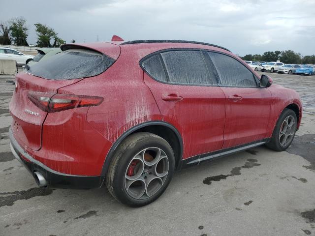 ZASPAKBN1L7C70566 - 2020 ALFA ROMEO STELVIO TI RED photo 3