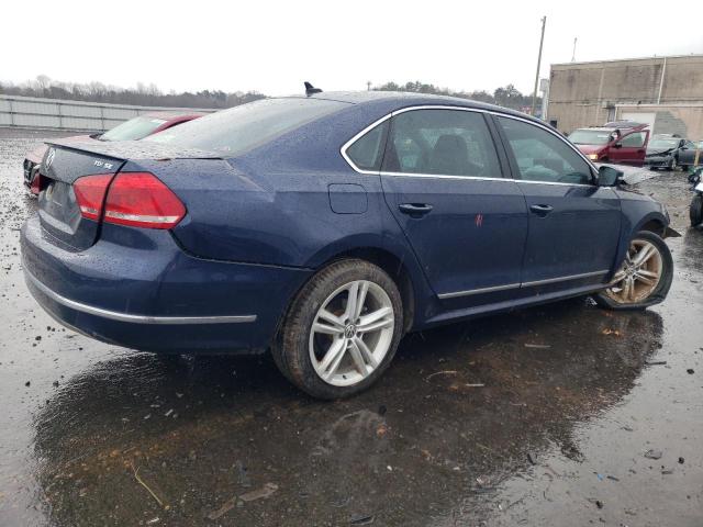 1VWBN7A35DC134225 - 2013 VOLKSWAGEN PASSAT SE BLUE photo 3