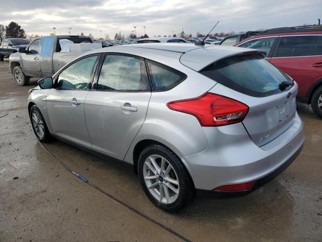 1FADP3K26JL322158 - 2018 FORD FOCUS SE SILVER photo 2