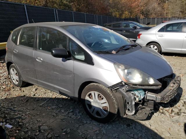 JHMGE8H24AS013116 - 2010 HONDA FIT GRAY photo 4