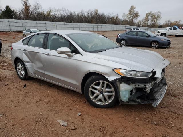 3FA6P0H76ER392115 - 2014 FORD FUSION SE SILVER photo 4