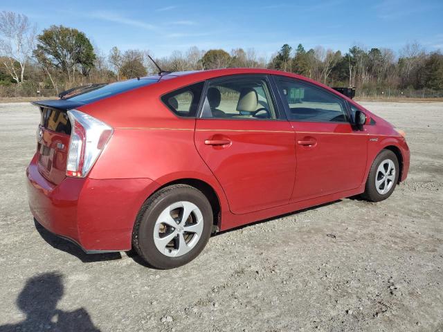 JTDKN3DUXD1725968 - 2013 TOYOTA PRIUS RED photo 3