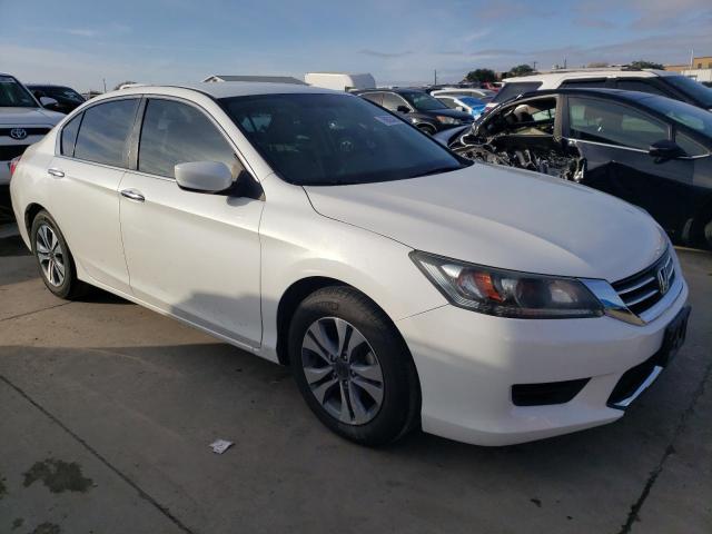 1HGCR2F31FA184420 - 2015 HONDA ACCORD LX WHITE photo 4