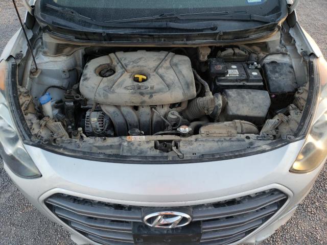 KMHD35LH1GU280954 - 2016 HYUNDAI ELANTRA GT SILVER photo 11