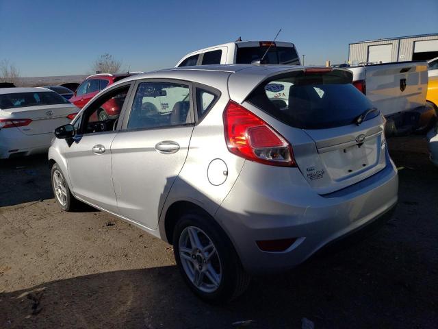 3FADP4EJ1KM104878 - 2019 FORD FIESTA SE SILVER photo 2