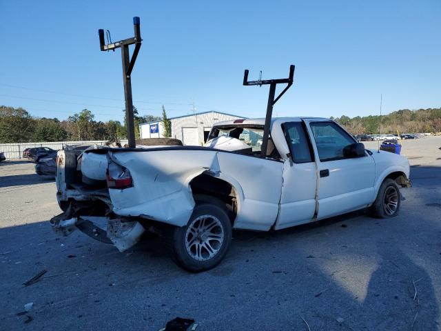 1GTCS19W718211946 - 2001 GMC SONOMA WHITE photo 3